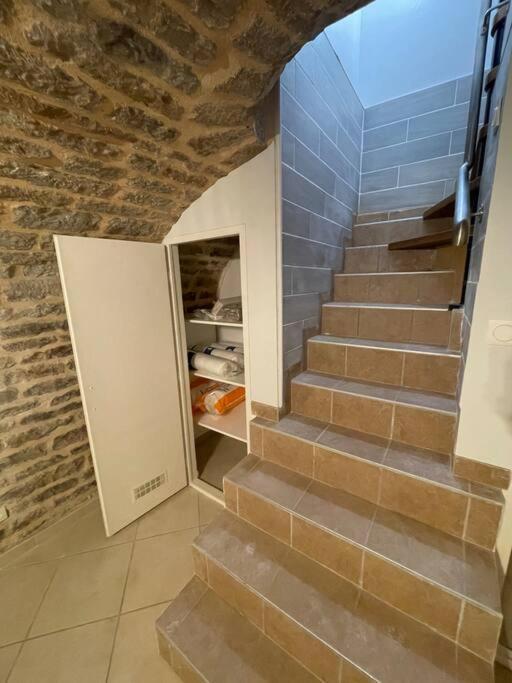Apartment Le Zola Compose De 3 Distincts En Hyper Centre De Avec Wifi *
